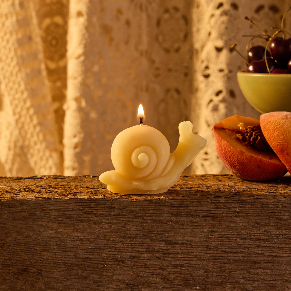 Snail Beeswax Candle