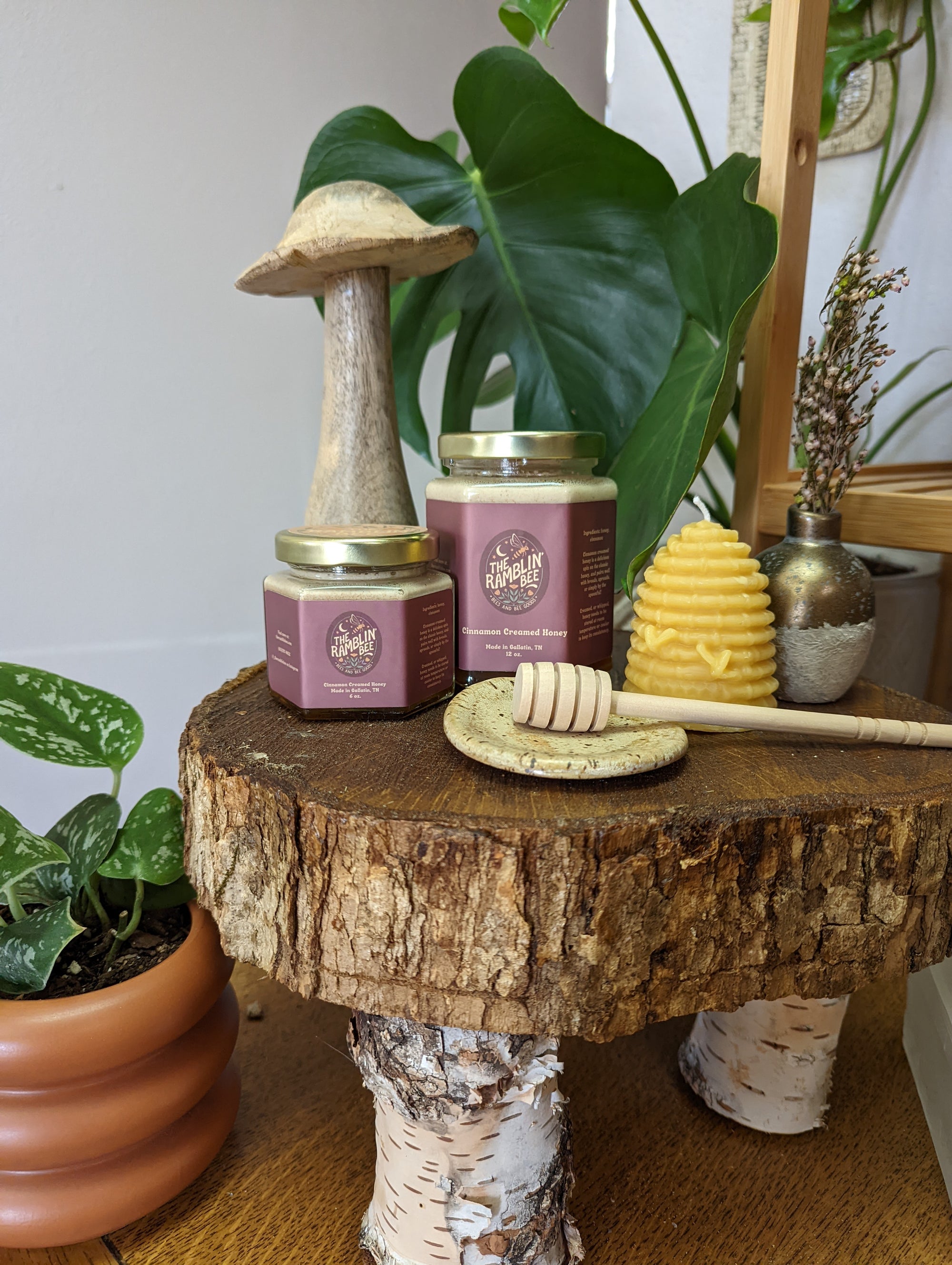 Cinnamon Creamed Honey